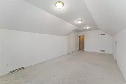 358 W Jefferson Rd, Jefferson Township, PA 16002 - Photo 26