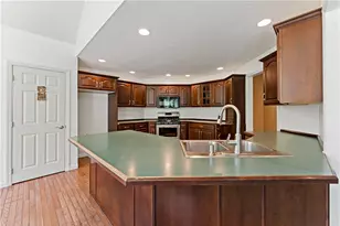 358 W Jefferson Rd, Jefferson Township, PA 16002 - Photo 12