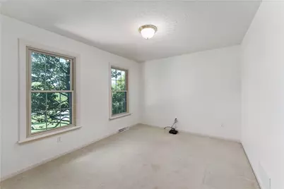 358 W Jefferson Rd, Jefferson Township, PA 16002 - Photo 20
