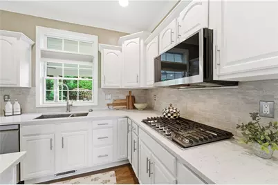 121 Windermere Ct, Peters Township, PA 15317 - Photo 10