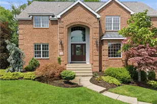 121 Windermere Ct, Peters Township, PA 15317 - Photo 1
