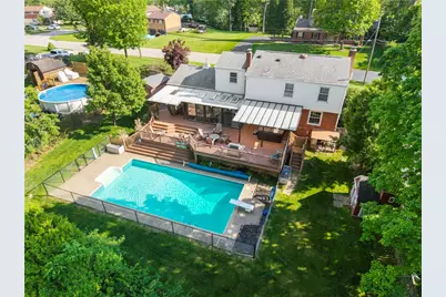 764 Donegal Dr, Bethel Park, PA 15102 - Photo 26