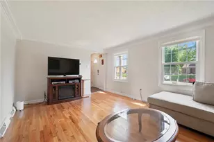 764 Donegal Dr, Bethel Park, PA 15102 - Photo 4