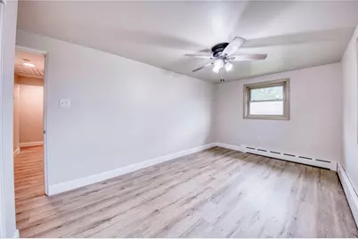 338 Moon Clinton Rd, Moon/Crescent Twp, PA 15108 - Photo 6