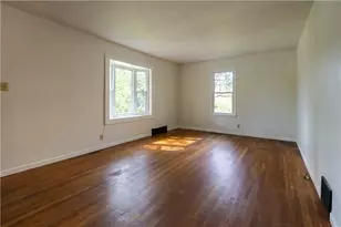 323 Idlewood Rd, Pittsburgh, PA 15235 - Photo 12