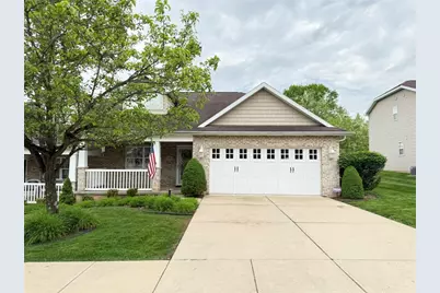 411 Chestnut Ln, Allegheny Township, PA 15613 - Photo 1