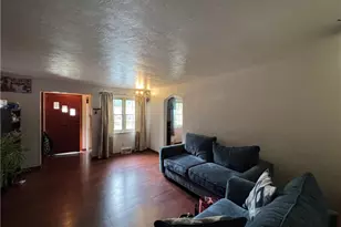 1424 Senior Dr, Pittsburgh, PA 15227 - Photo 6