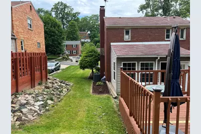 1424 Senior Dr, Pittsburgh, PA 15227 - Photo 32