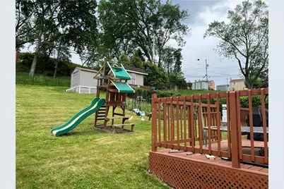 1424 Senior Dr, Pittsburgh, PA 15227 - Photo 28
