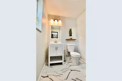428 Donna St, Pittsburgh, PA 15224 - Photo 12