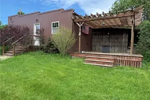 122 Briar Hill Rd, Hickory Township, PA 16105 - Photo 2