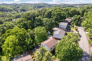 690 Blue Ridge Rd, Pittsburgh, PA 15239 - Photo 28