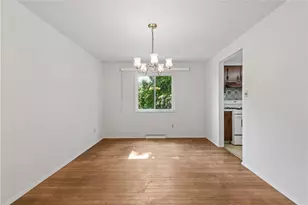 690 Blue Ridge Rd, Pittsburgh, PA 15239 - Photo 10