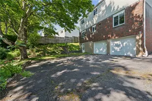 690 Blue Ridge Rd, Pittsburgh, PA 15239 - Photo 34