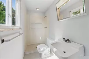 690 Blue Ridge Rd, Pittsburgh, PA 15239 - Photo 22
