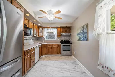 607 Greenleaf Dr, Monroeville, PA 15146 - Photo 8