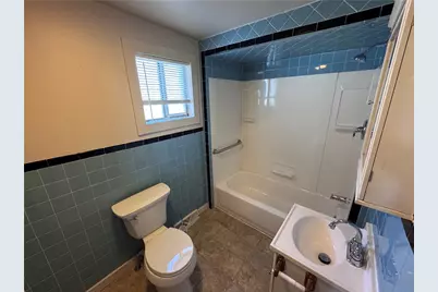 1067 Cleveland Ave, Brackenridge, PA 15014 - Photo 20