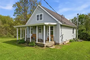 40 Dodge Rd, Sandy Creek Township, PA 16130 - Photo 2