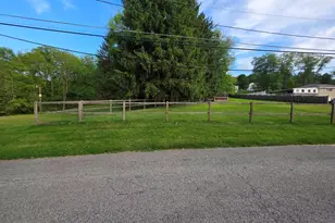 20 Jupiter St, Cecil, PA 15321 - Photo 1