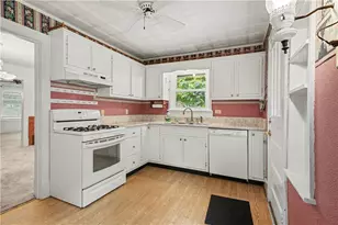 957 Orchard Ave, Greensburg, PA 15601 - Photo 10