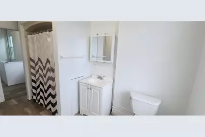 1715 1/2 Jancey St, Pittsburgh, PA 15206 - Photo 8