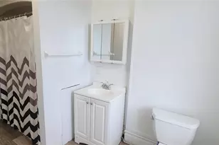 1715 1/2 Jancey St, Pittsburgh, PA 15206 - Photo 8