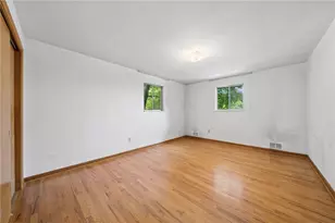 285 Tara Dr, Pittsburgh, PA 15236 - Photo 34