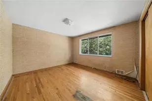 285 Tara Dr, Pittsburgh, PA 15236 - Photo 20