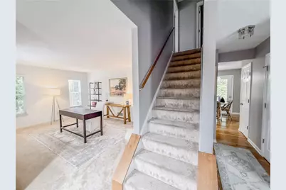 113 Pine Creek Dr, Peters Township, PA 15367 - Photo 2