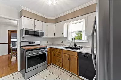 415 Pershing Dr, New Kensington, PA 15068 - Photo 8