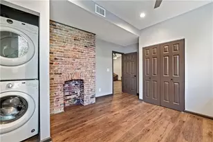 121 Grandview Ave, Pittsburgh, PA 15211 - Photo 12