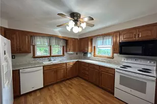 100 College Lodge Rd, Indiana Boro, PA 15701 - Photo 2