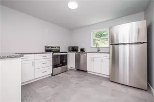 239 Pointview, Pittsburgh, PA 15227 - Photo 12