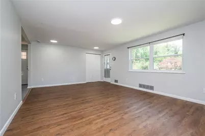 239 Pointview, Pittsburgh, PA 15227 - Photo 6