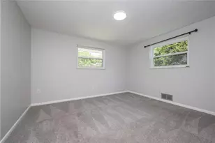 239 Pointview, Pittsburgh, PA 15227 - Photo 16