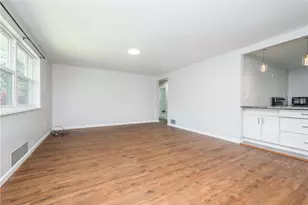239 Pointview, Pittsburgh, PA 15227 - Photo 8