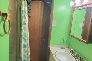 303 Rodi Rd, Pittsburgh, PA 15235 - Photo 14