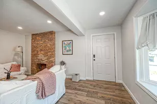 674 Dogwood Wy, Oakmont, PA 15139 - Photo 4