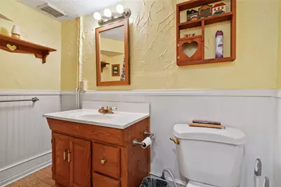 2308 Beaufort Ave, Pittsburgh, PA 15226 - Photo 24