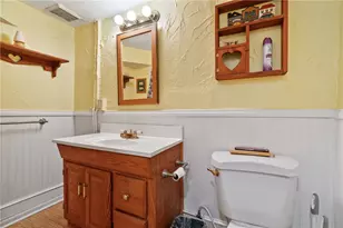 2308 Beaufort Ave, Pittsburgh, PA 15226 - Photo 24