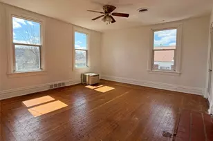 3672 Myrtle Ave, Pittsburgh, PA 15234 - Photo 16