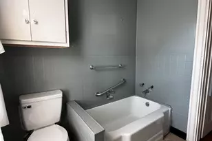 278 38th St, Pittsburgh, PA 15201 - Photo 12