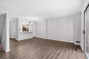 120 Woodhaven Dr, Seven Fields Boro, PA 16046 - Photo 8