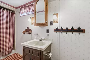 313 Allison St, West Newton, PA 15089 - Photo 34