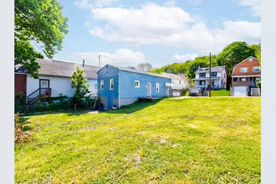 1202 Irwin St, Aliquippa, PA 15001 - Photo 4