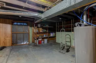 1202 Irwin St, Aliquippa, PA 15001 - Photo 18