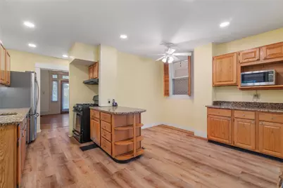 6363 Morrowfield Ave, Pittsburgh, PA 15217 - Photo 16