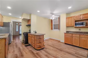 6363 Morrowfield Ave, Pittsburgh, PA 15217 - Photo 16