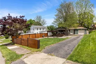 57 S 6th St, Sharpsville, PA 16150 - Photo 4