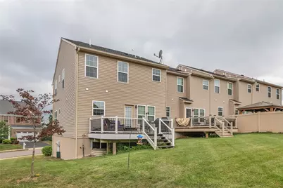 356 Sunrise Dr, Carnegie, PA 15106 - Photo 4